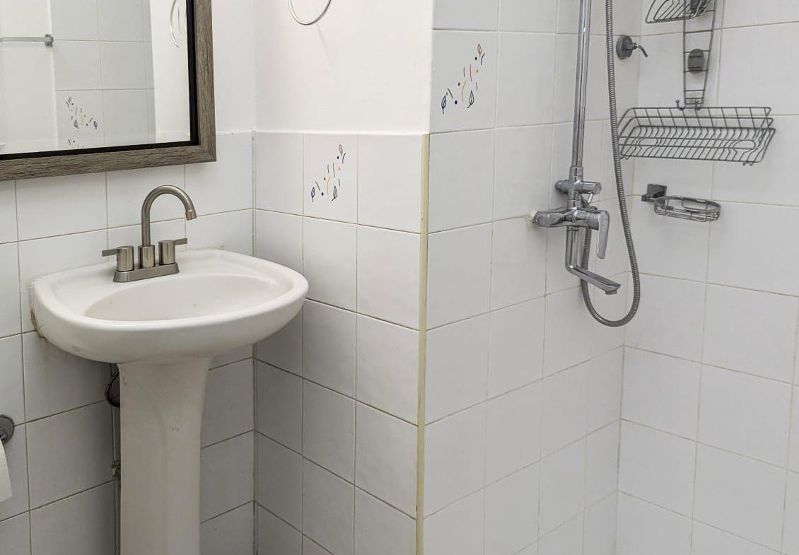 Tenth image of 24- Devon Square in Kingston 10, St. Andrew, Jamaica - property is For Rent