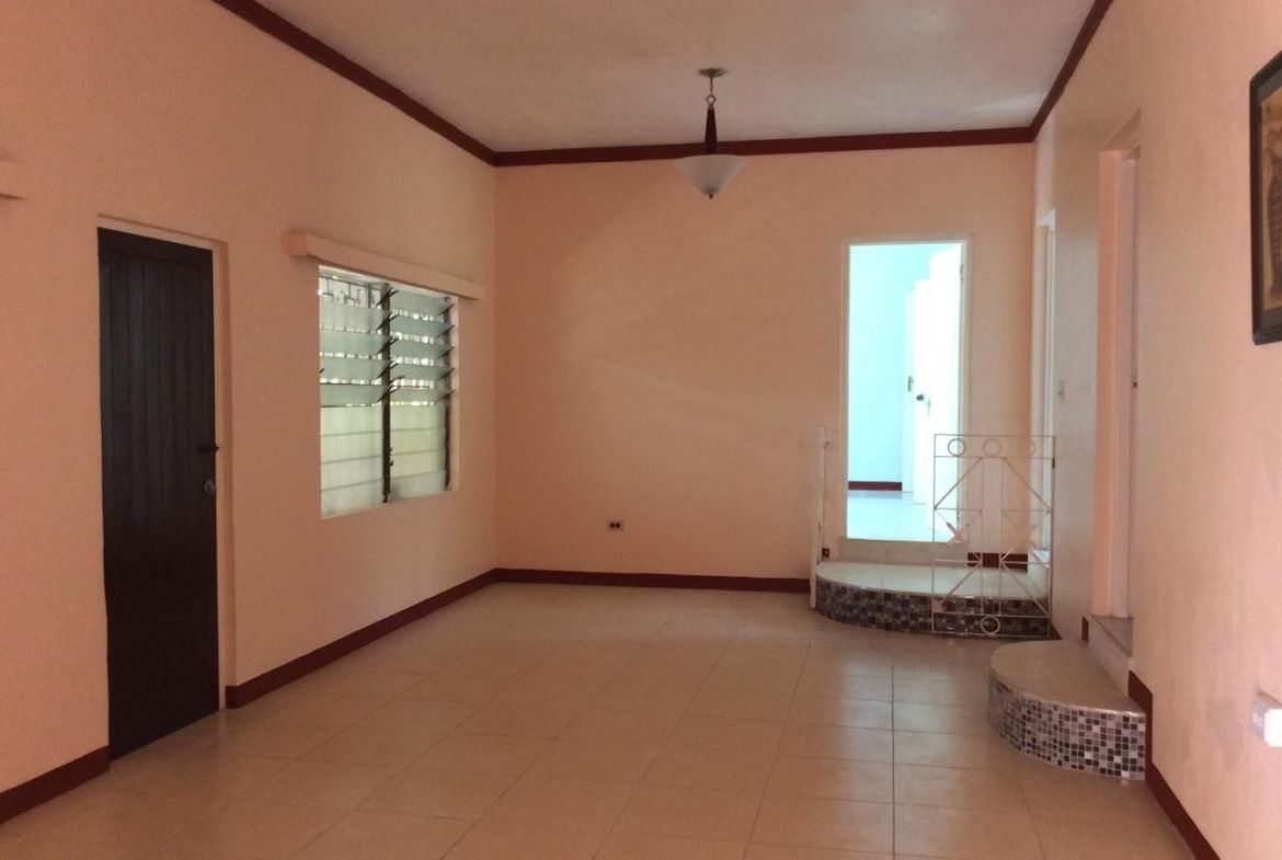 Second image of 7 Pembrook Terrace Red Hills in KINGSTON, Kingston, Jamaica - property is For Rent