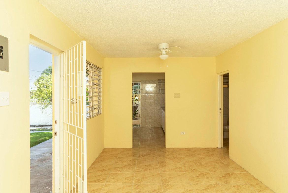 Second image of 12 Marine Park Drive in Marine Park, St. Catherine, Jamaica - property is For Sale