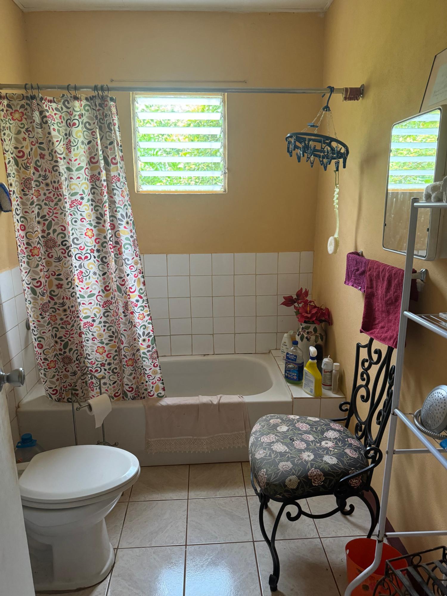 Charming-5-Bedroom-Farmhouse-in-Kitson-Town-St.-Catherine Fourteenth image of Kingsland, Kitson Town, s in KITSON TOWN, St. Catherine, Jamaica - property is For Sale