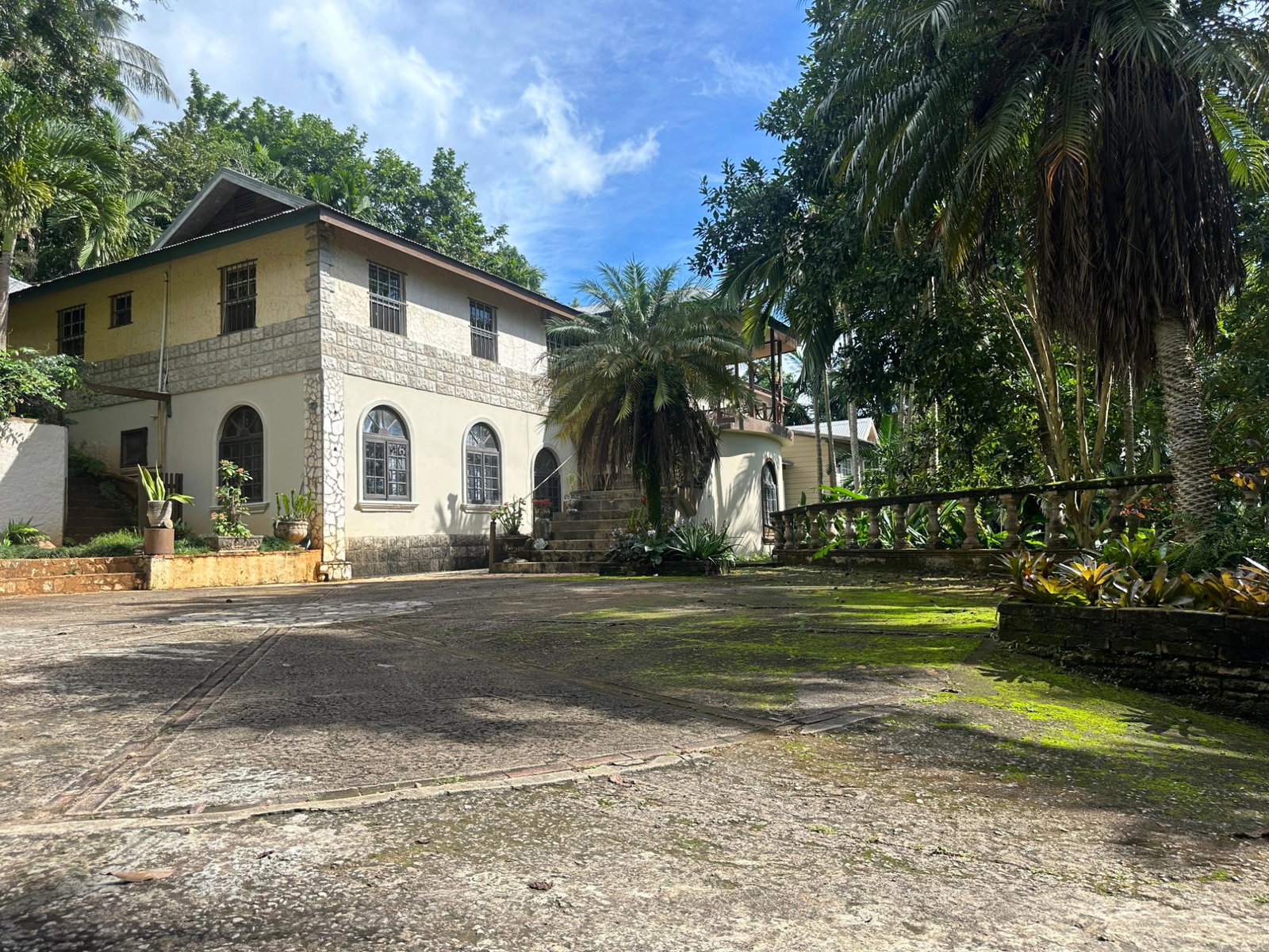 Fifth image of Hermitage Dam in Kingston 9, St. Andrew, Jamaica - property is For Sale