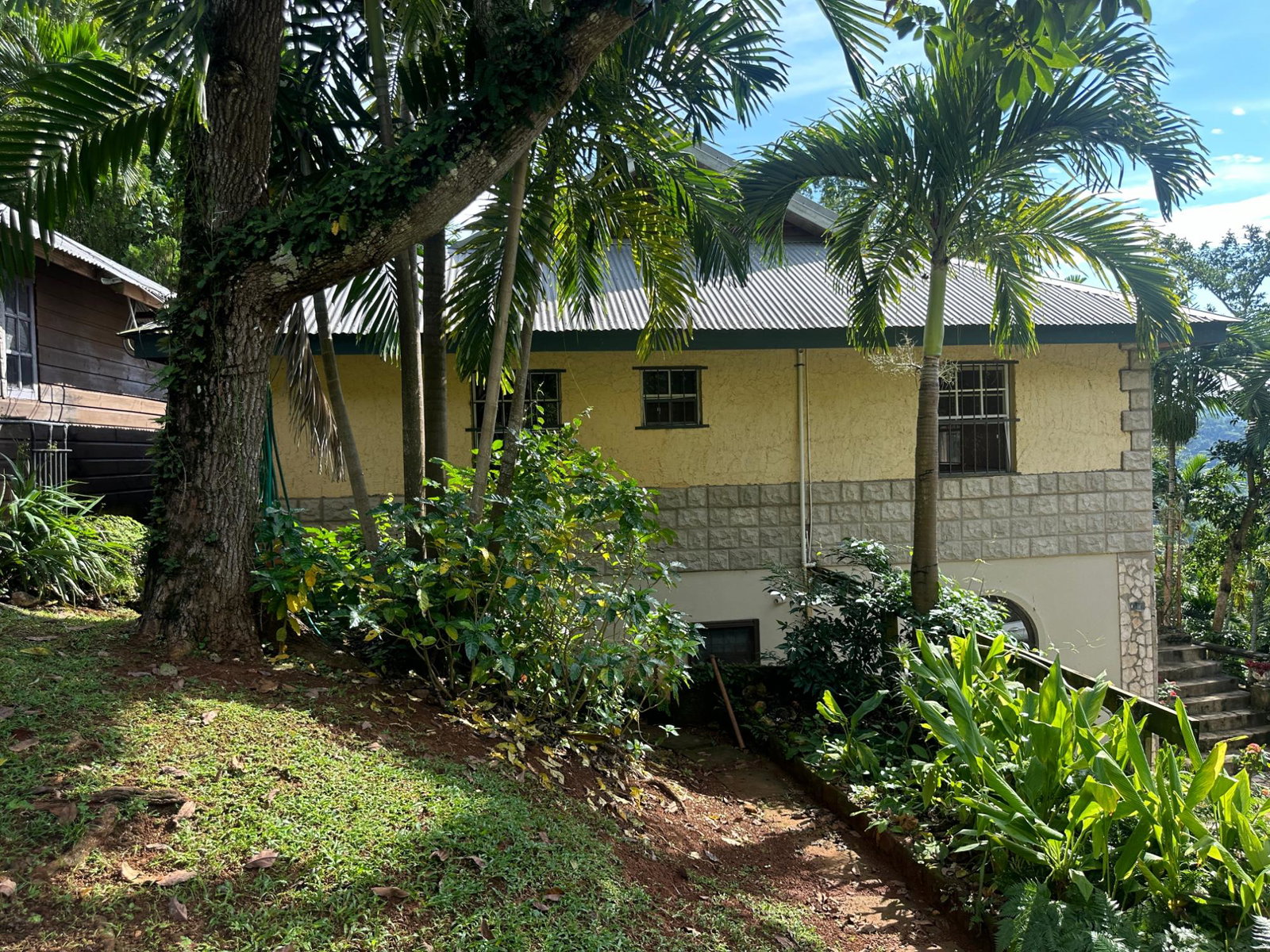 Ninth image of Hermitage Dam in Kingston 9, St. Andrew, Jamaica - property is For Sale