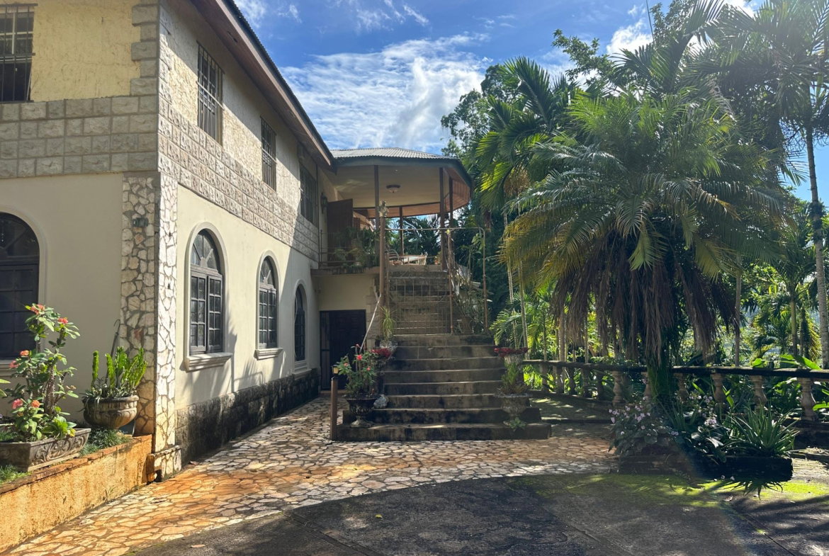 Tenth image of Hermitage Dam in Kingston 9, St. Andrew, Jamaica - property is For Sale