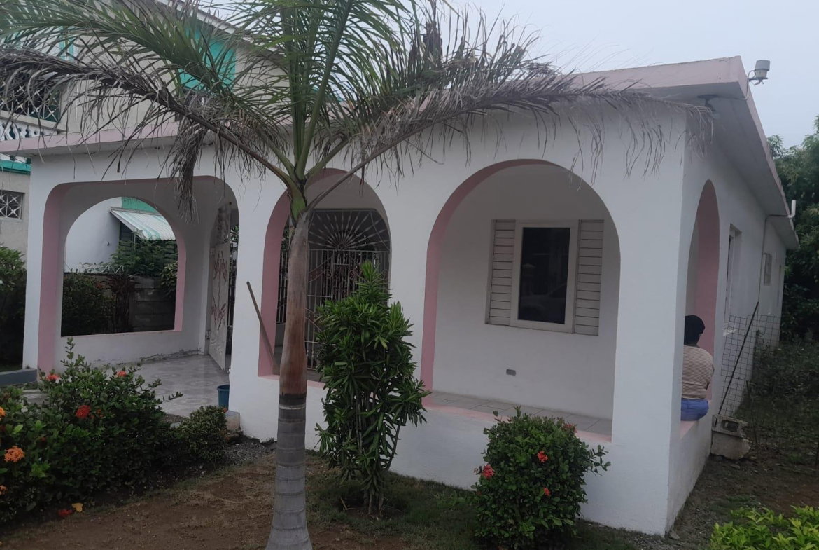 Fifth image of 6 Lot No. 215 Citron Close in Portmore Pines, St. Catherine, Jamaica - property is For Sale