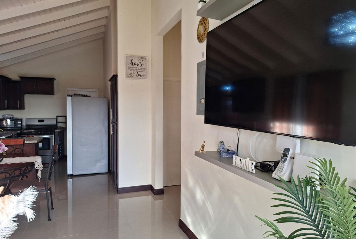 Sixth image of 104- Colbeck Junction in Colbeck, St. Catherine, Jamaica - property is For Rent