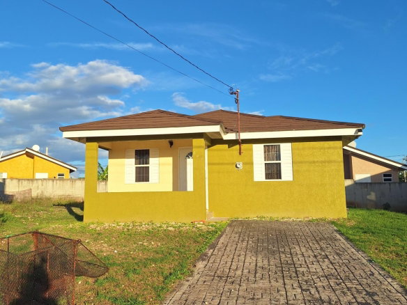 First image of 104- Colbeck Junction in Colbeck, St. Catherine, Jamaica - property is For Rent