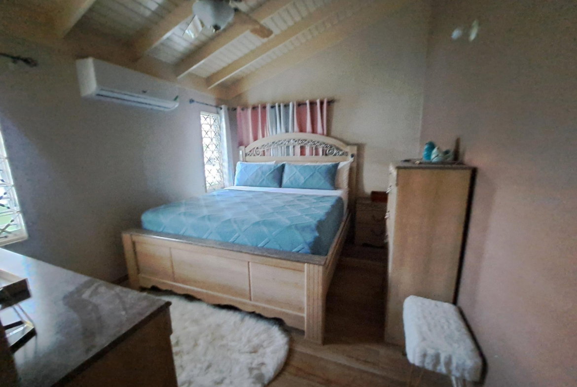 Seventeenth image of 371 Mockingbird Circle in Old Harbour, St. Catherine, Jamaica - property is For Rent