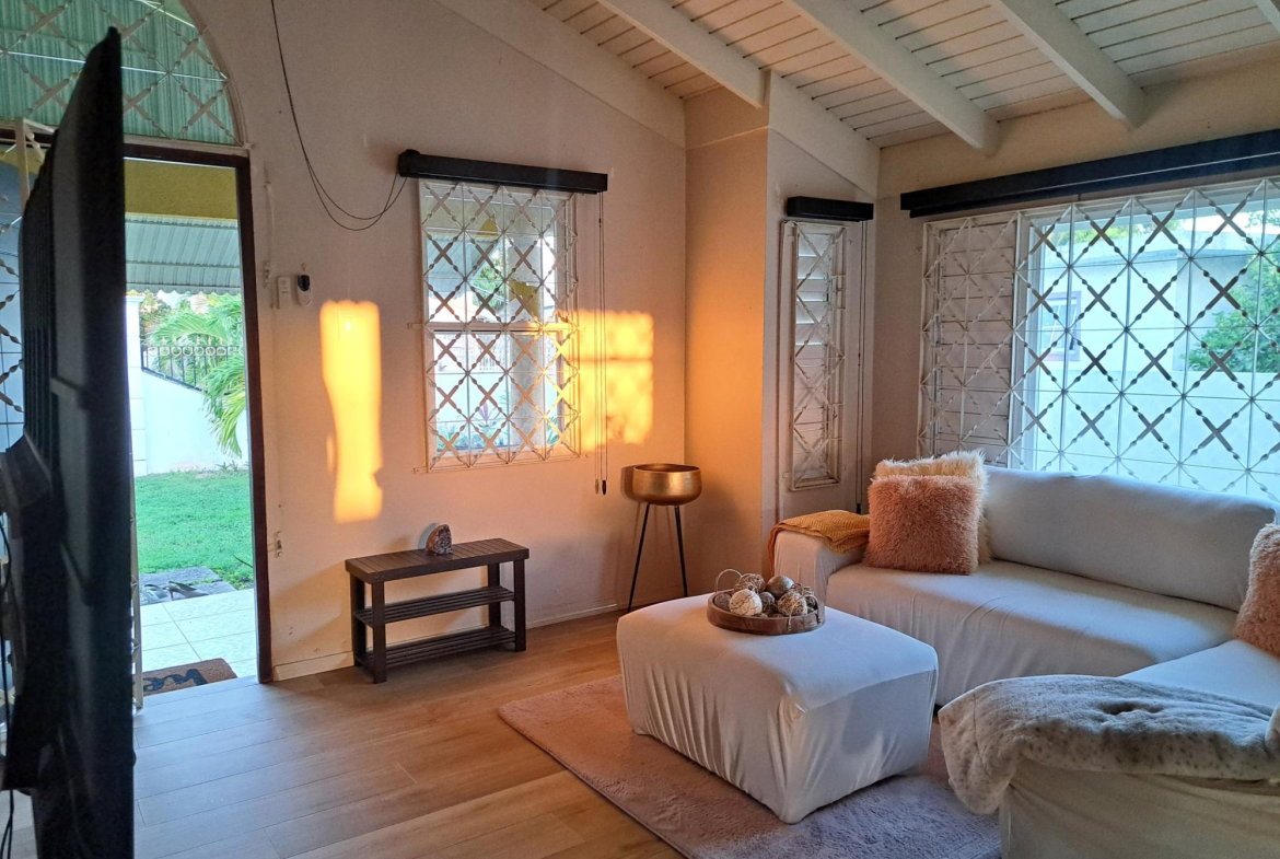 Fourth image of 371 Mockingbird Circle in Old Harbour, St. Catherine, Jamaica - property is For Rent