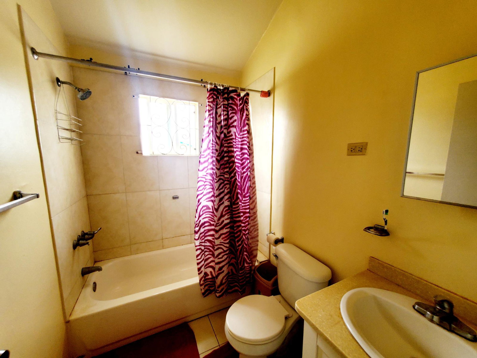 Seventh image of 34 New Harbour Village 4 in Old Harbour, St. Catherine, Jamaica - property is For Sale