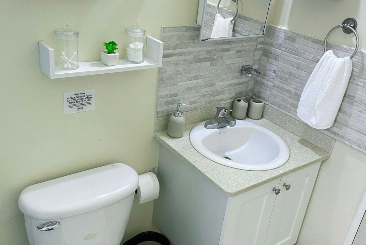 Third image of 568 Starfish Crescent in Phoenix Park, St. Catherine, Jamaica - property is For Rent