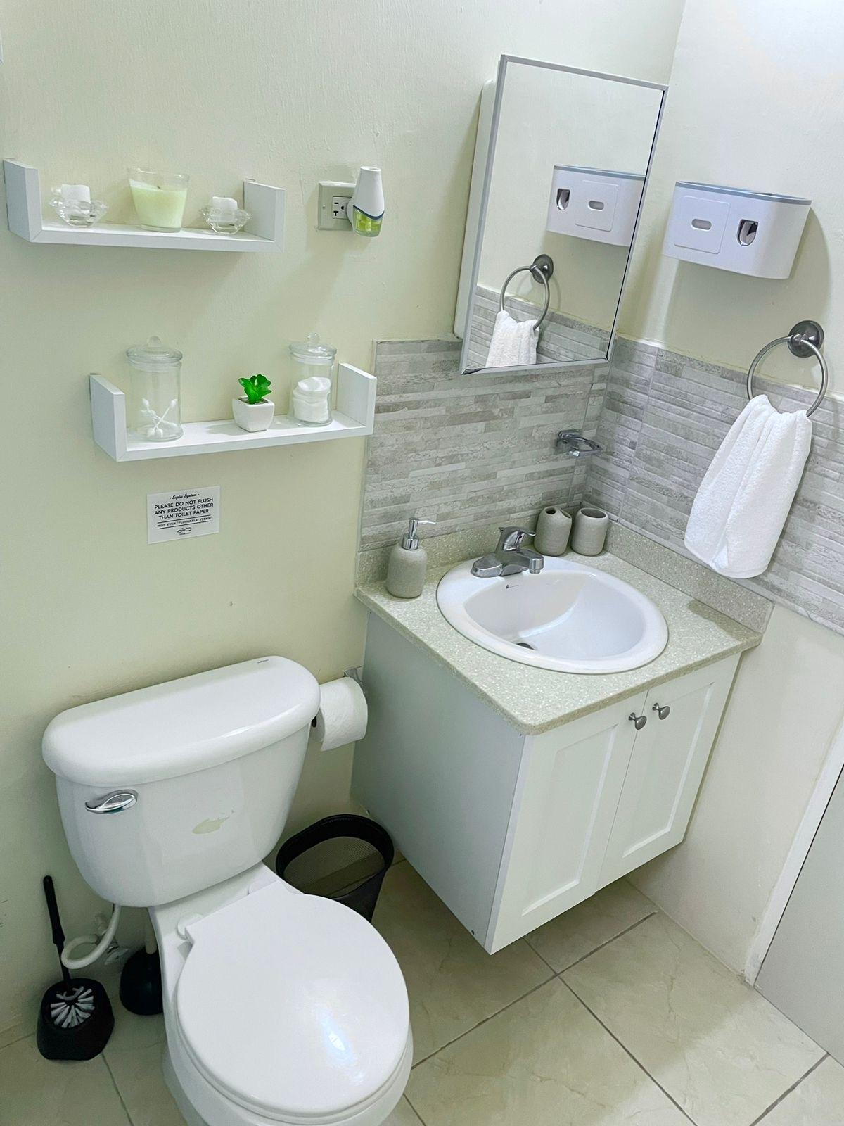 Third image of 568 Starfish Crescent in Phoenix Park, St. Catherine, Jamaica - property is For Rent