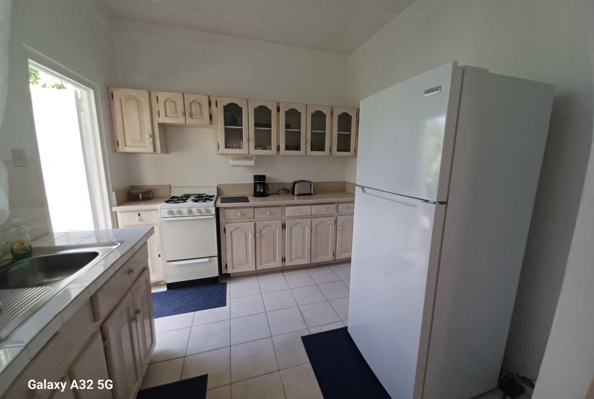 Eleventh image of 1 Blairgowrie in Reading, St. James, Jamaica - property is For Rent