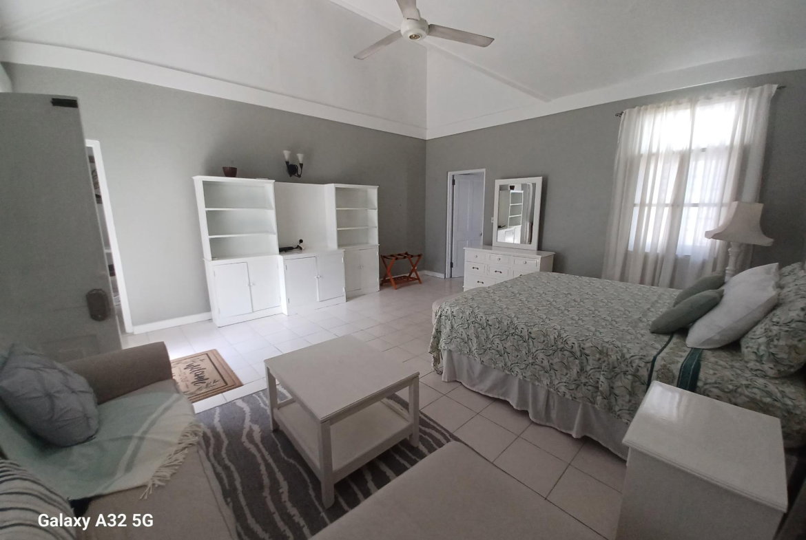 Seventh image of 1 Blairgowrie in Reading, St. James, Jamaica - property is For Rent