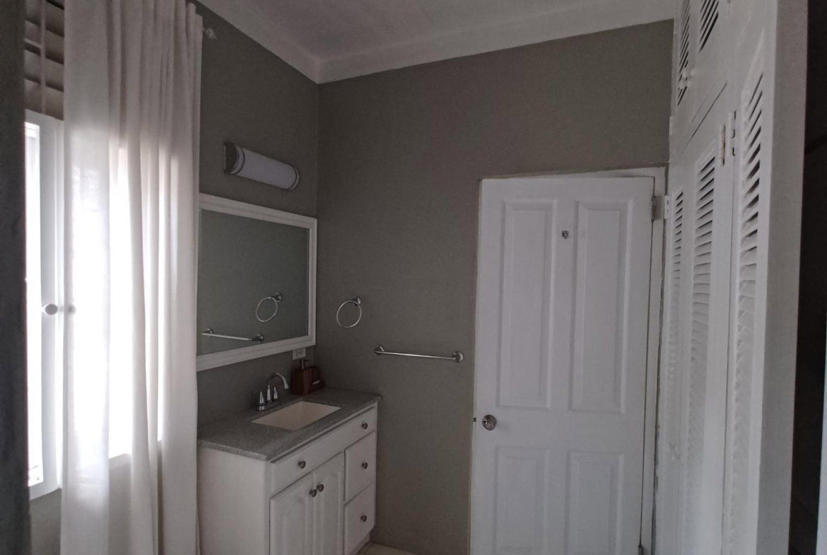 Ninth image of 1 Blairgowrie in Reading, St. James, Jamaica - property is For Rent