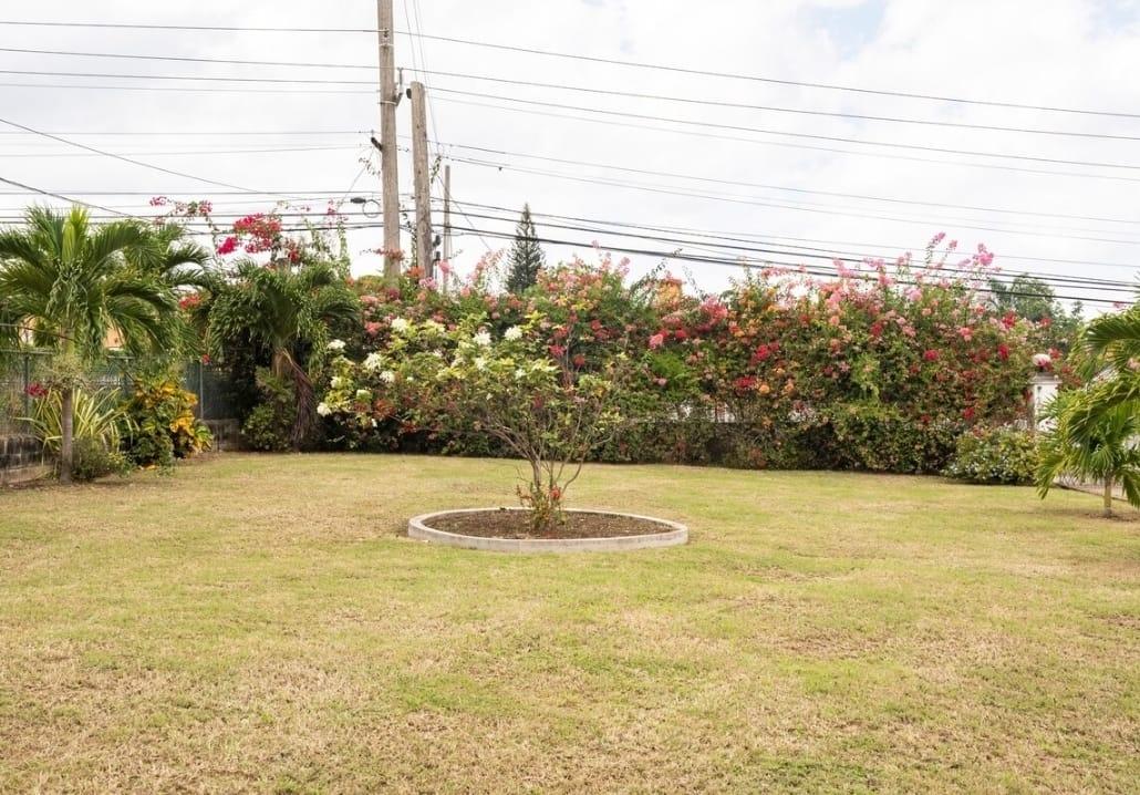 Twenty-Seventh image of Garden-apartment Rickets Drive, Runaway ba in Runaway Bay, St. Ann, Jamaica - property is For Rent