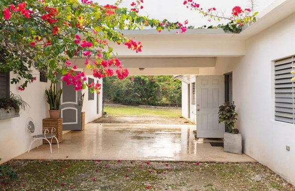 First image of Garden-apartment Rickets Drive, Runaway ba in Runaway Bay, St. Ann, Jamaica - property is For Rent