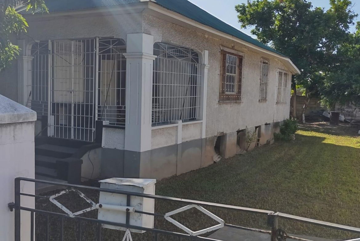 Charming Residential Lot for Sale in