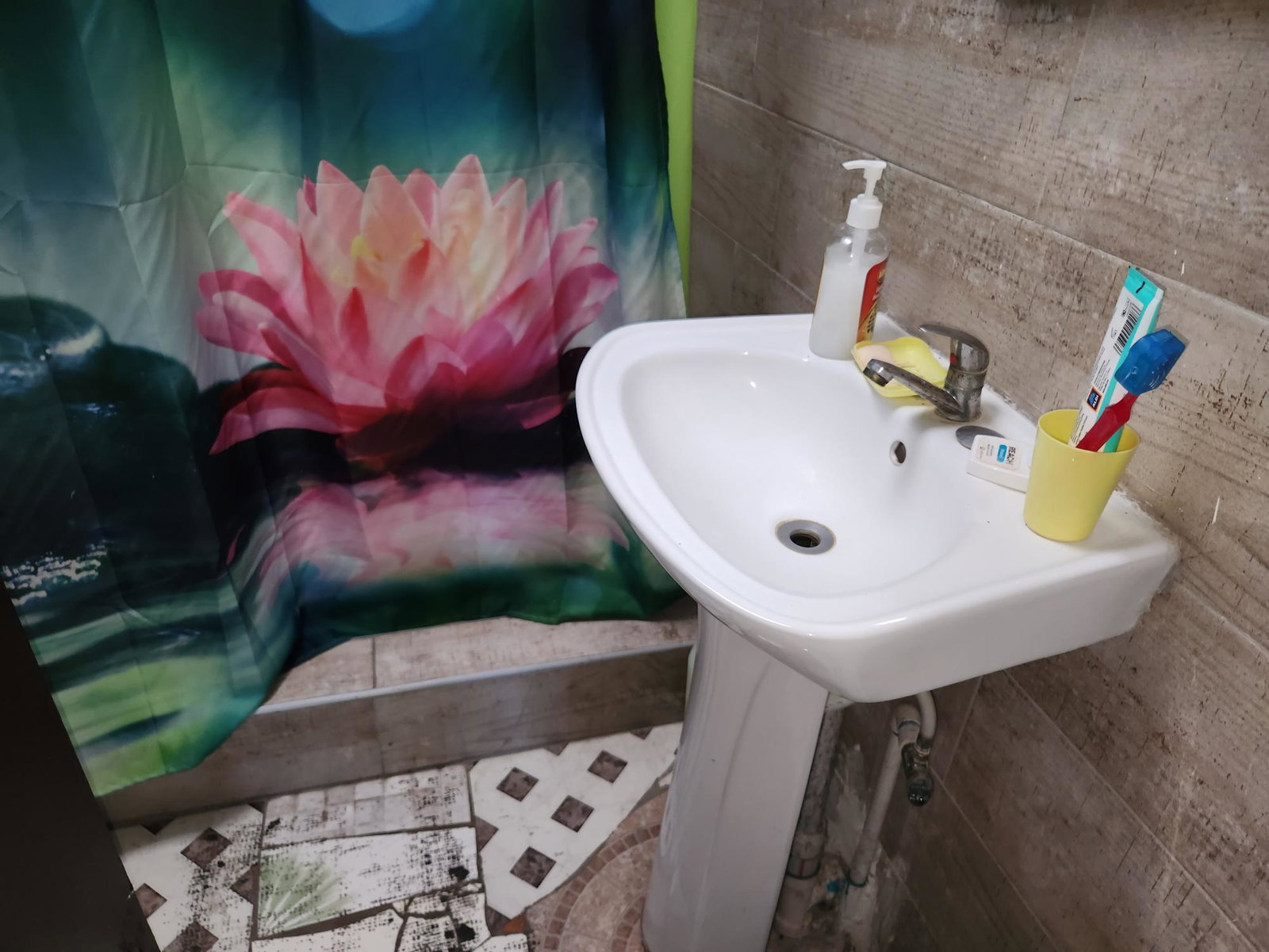 Twenty-Fifth image of 3 Ken Boothe Close, Coorevi in Duhaney Park, St. Andrew, Jamaica - property is For Sale