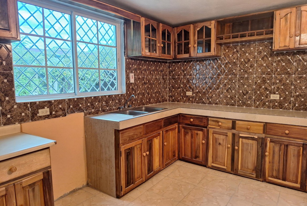 Fourteenth image of 838- Stapleton Avenue in Passage Fort, St. Catherine, Jamaica - property is For Sale