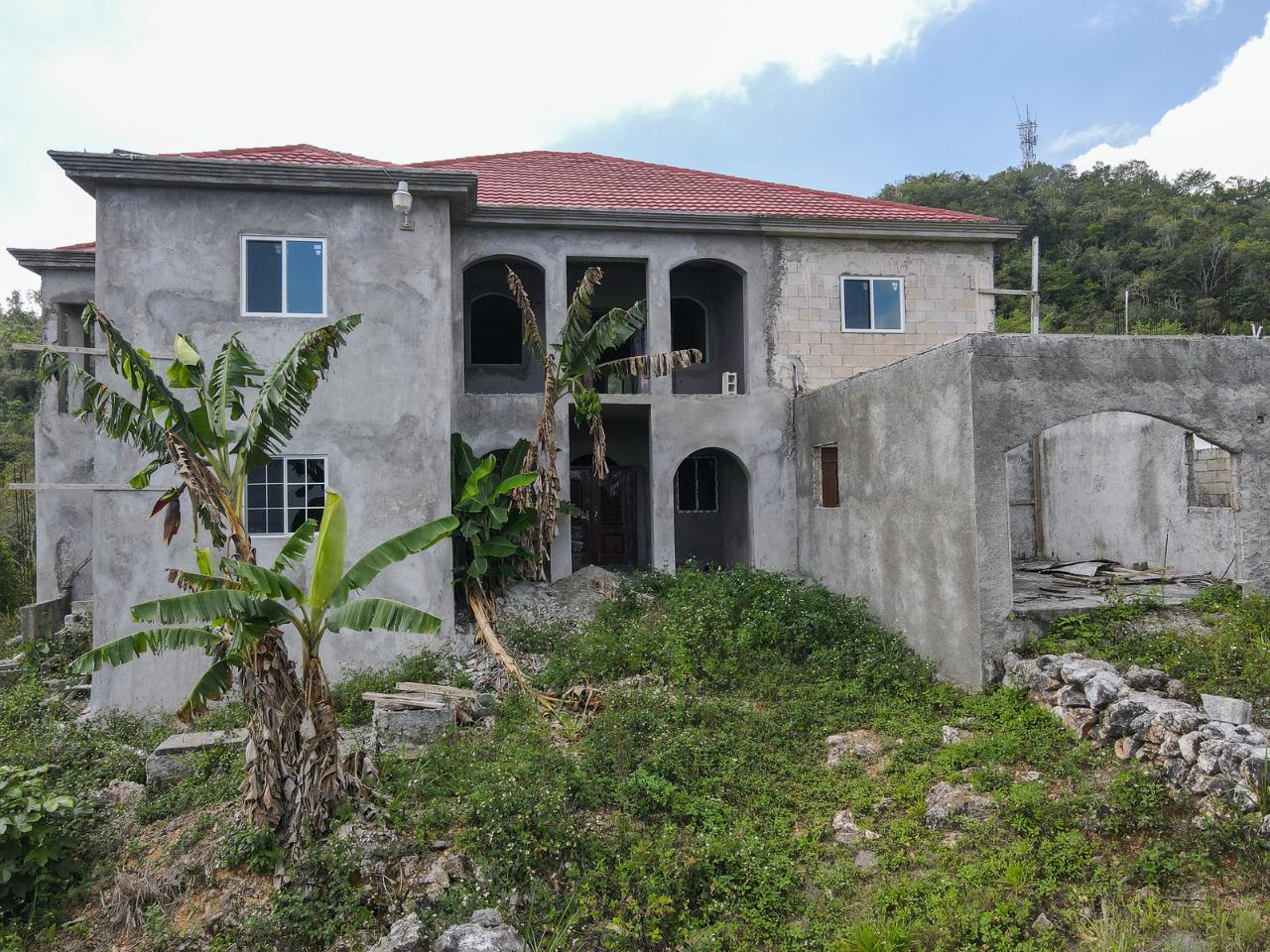Eleventh image of 31 Coopers Hill in Kingston 19, St. Andrew, Jamaica - property is For Sale