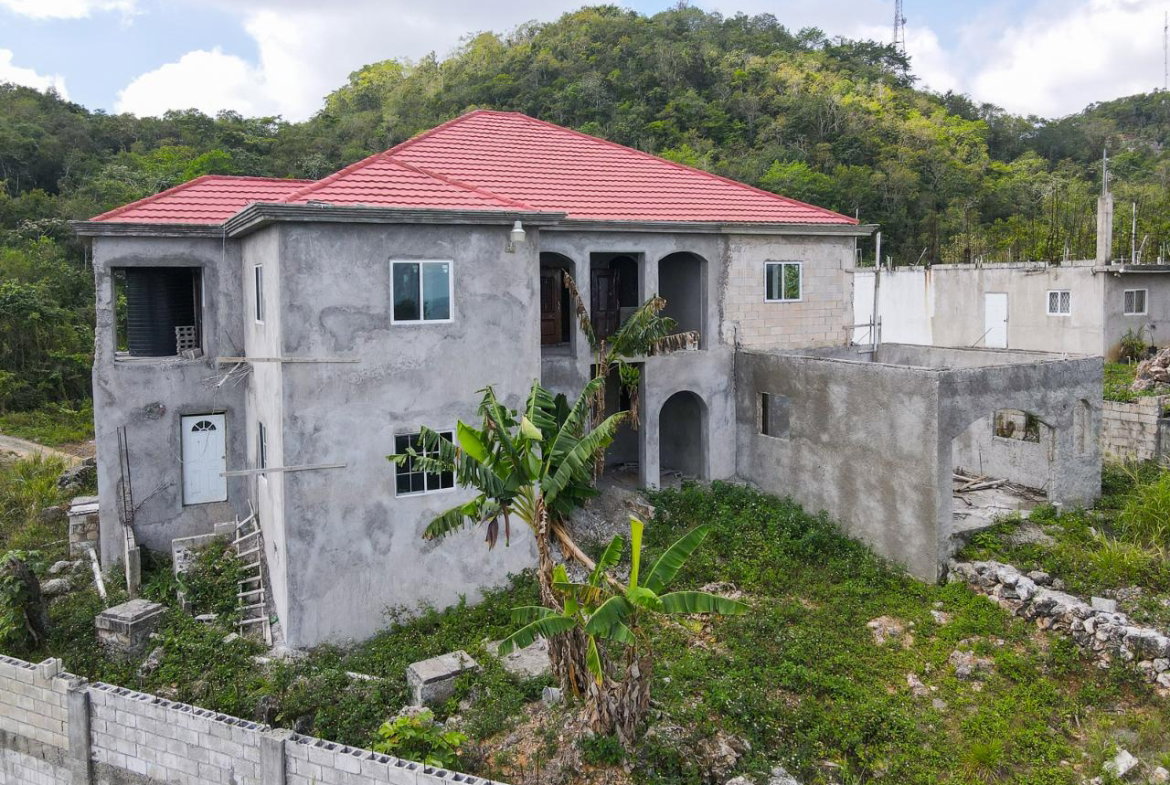 Fourth image of 31 Coopers Hill in Kingston 19, St. Andrew, Jamaica - property is For Sale