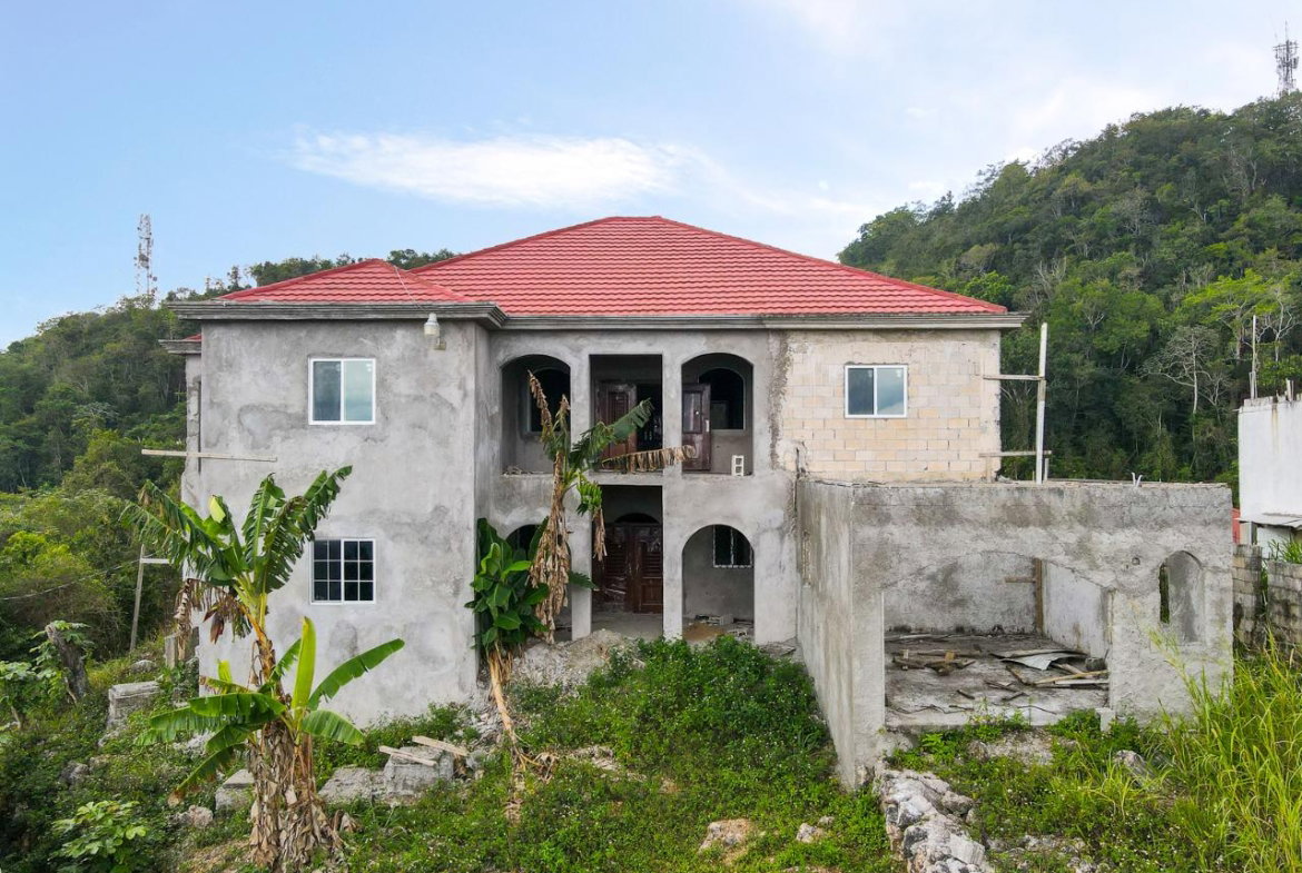 Fifth image of 31 Coopers Hill in Kingston 19, St. Andrew, Jamaica - property is For Sale