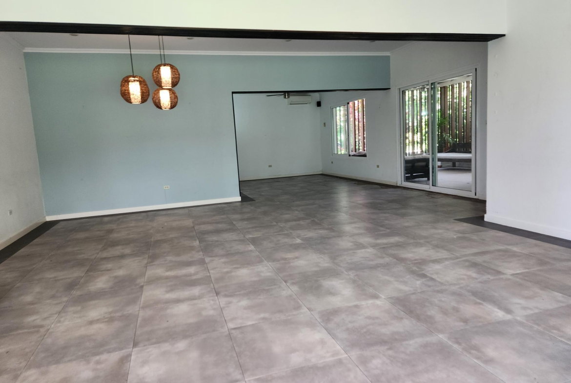 Sixth image of 9 Earls Court in Kingston 8, St. Andrew, Jamaica - property is For Rent