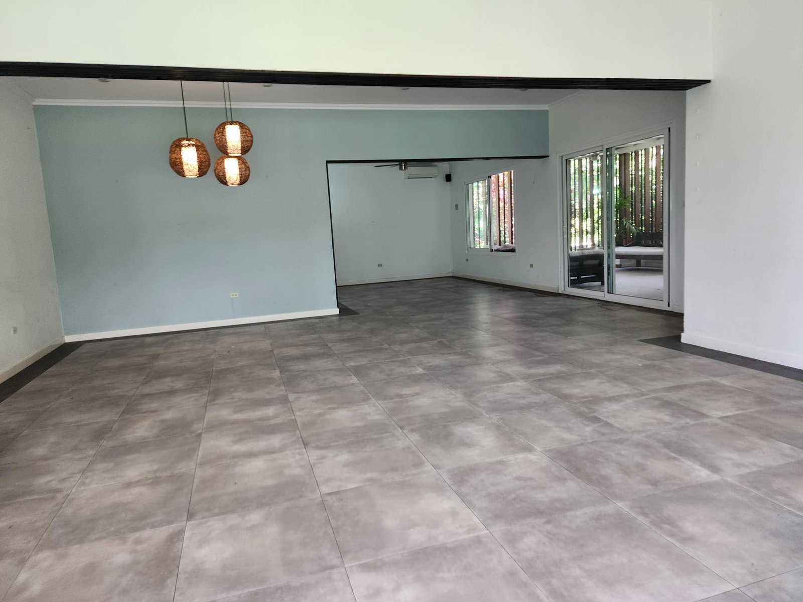 Sixth image of 9 Earls Court in Kingston 8, St. Andrew, Jamaica - property is For Rent