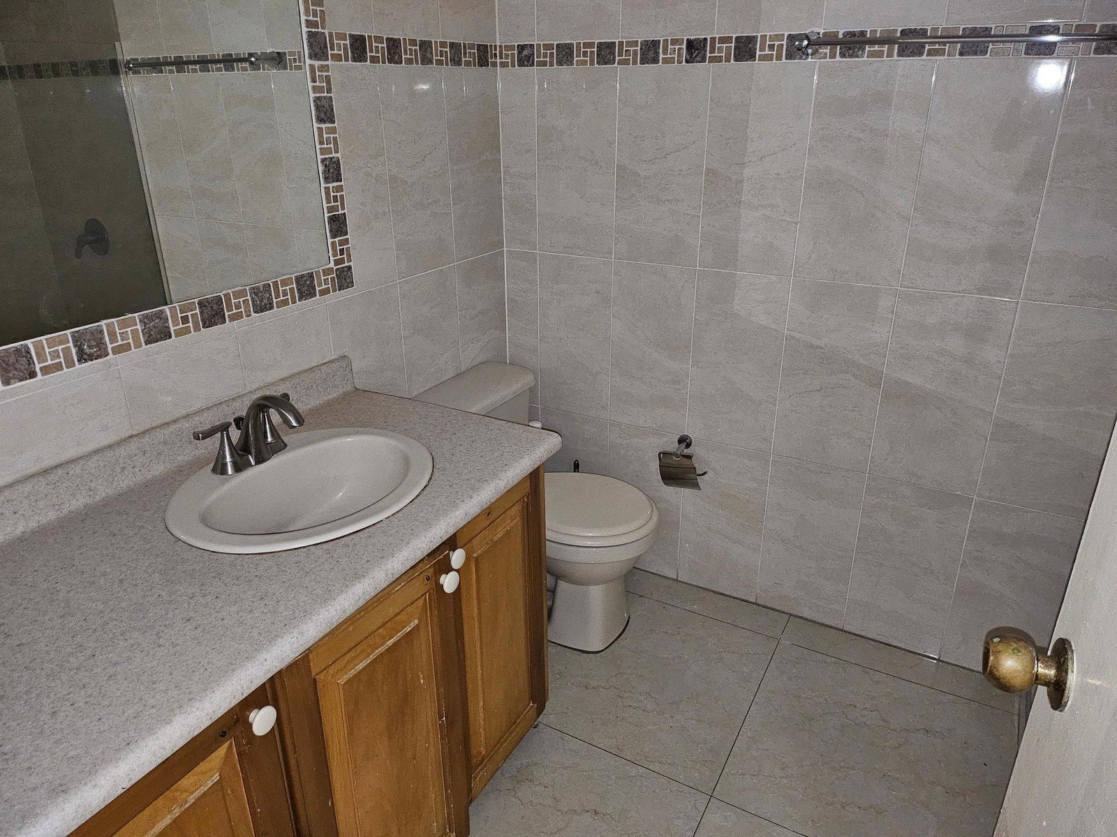 Twenty-Second image of 41-3 Broadway Road in Kingston 8, St. Andrew, Jamaica - property is For Rent