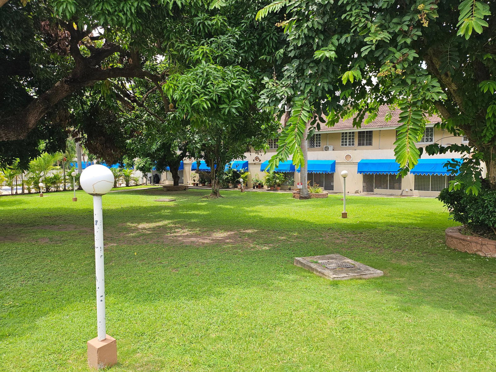 Fourth image of 41-3 Broadway Road in Kingston 8, St. Andrew, Jamaica - property is For Rent