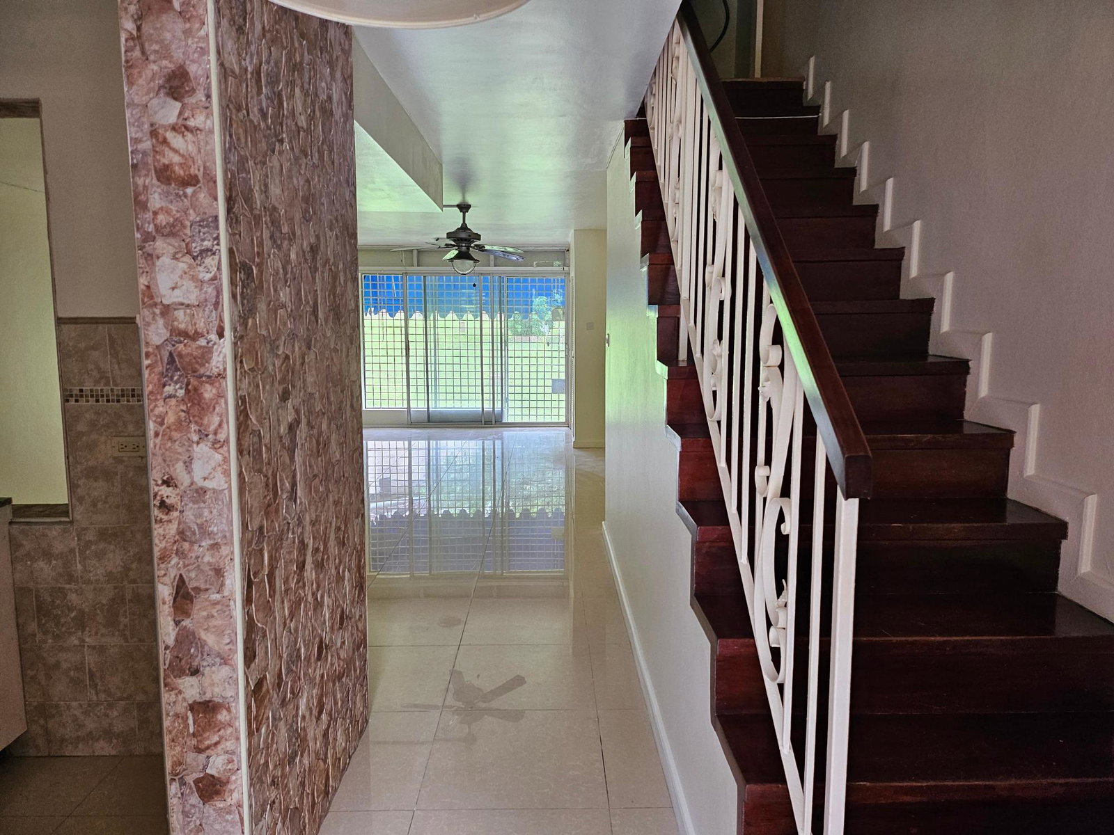 Eighth image of 41-3 Broadway Road in Kingston 8, St. Andrew, Jamaica - property is For Rent