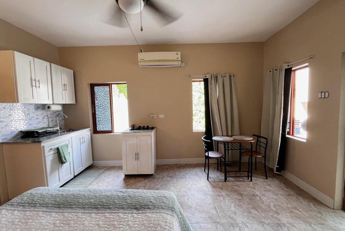 Fourth image of 55 West Belleuve Drive in Kingston 19, St. Andrew, Jamaica - property is For Rent