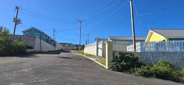 Seventh image of 81 Edmund Ridge Estate in Rose Hall, St. James, Jamaica - property is For Rent