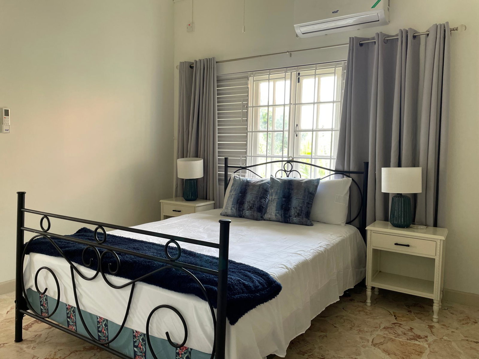 Thirteenth image of F7-8 East Kingshouse Road in Kingston 6, St. Andrew, Jamaica - property is For Rent