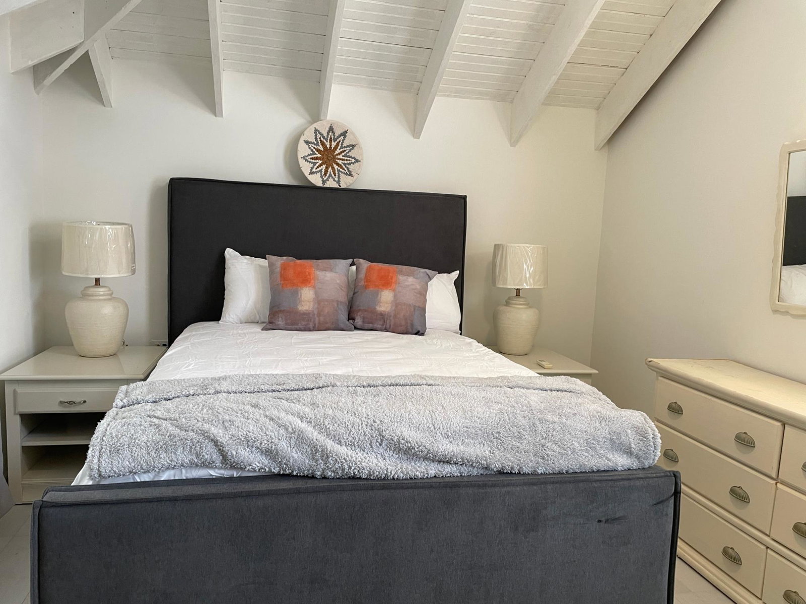 Seventeenth image of F7-8 East Kingshouse Road in Kingston 6, St. Andrew, Jamaica - property is For Rent