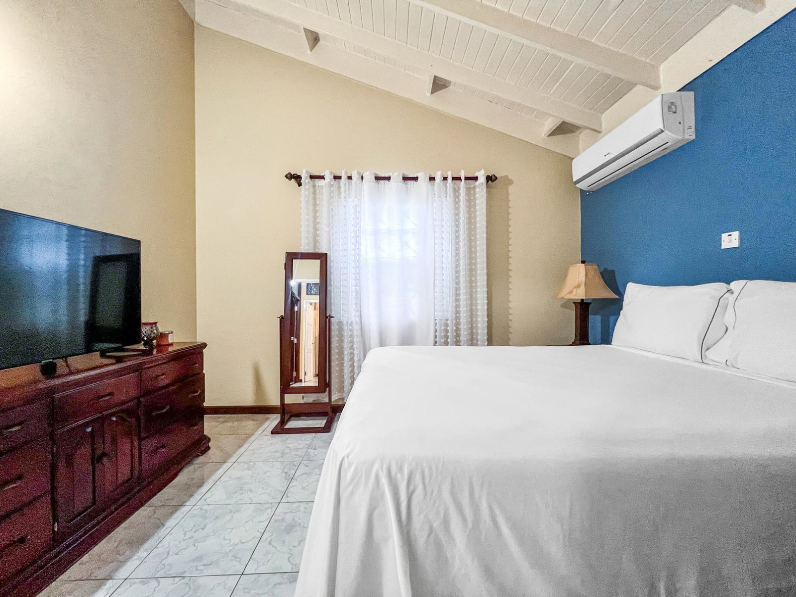 Twenty-Fifth image of 40 Sapphire Drive, Emerald e in Huddersfield Estates, St. Mary, Jamaica - property is For Rent