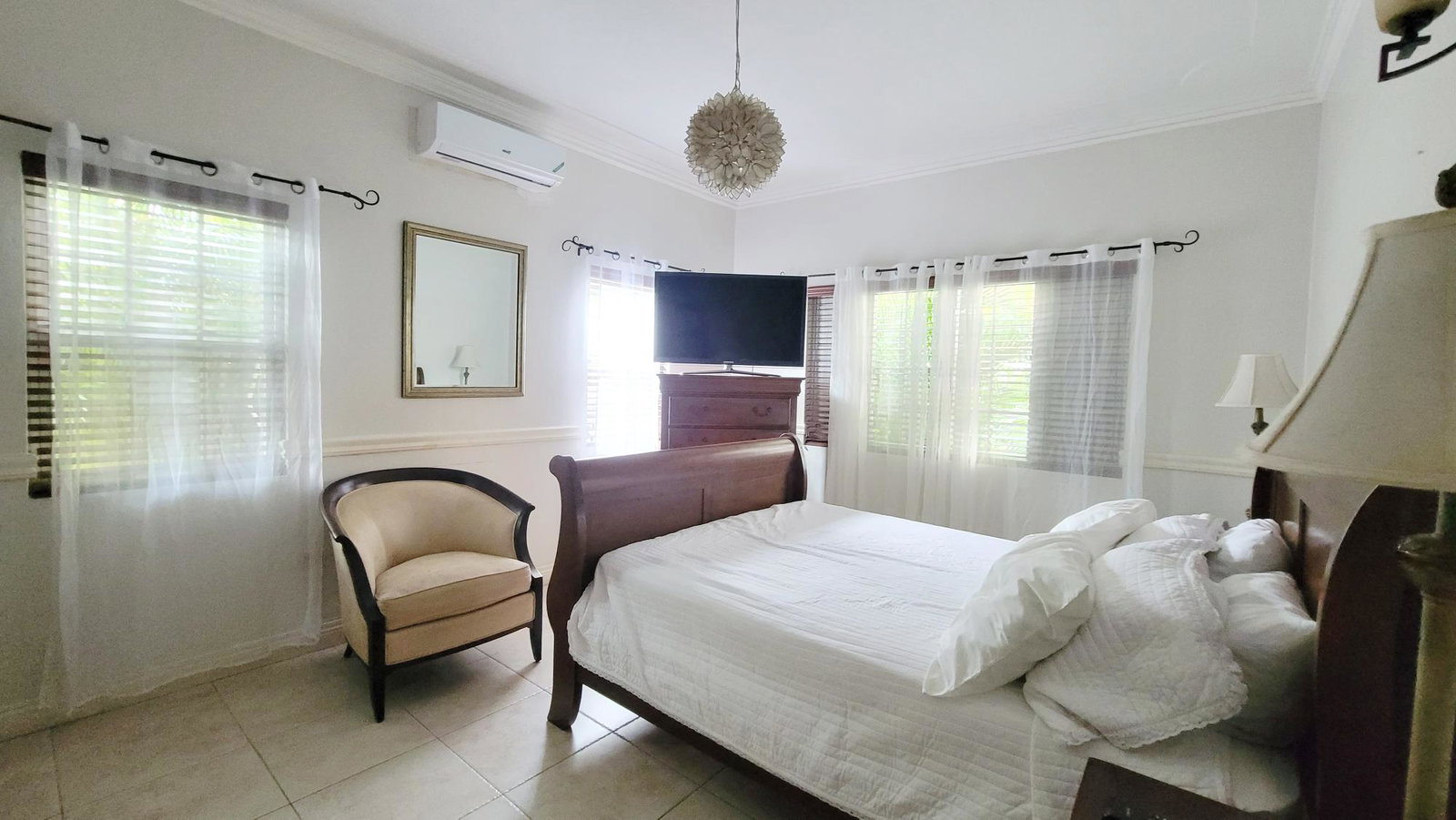 Elegant-3-Bedroom-Apartment-for-Rent-in-Nobrook-Jamaica Eighteenth image of 2-3 Norbrook Drive in Kingston 8, St. Andrew, Jamaica - property is For Rent