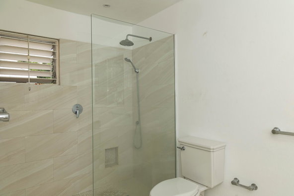 Fourteenth image of 3-2a Farringdon Estate Homes in Kingston 6, St. Andrew, Jamaica - property is For Rent