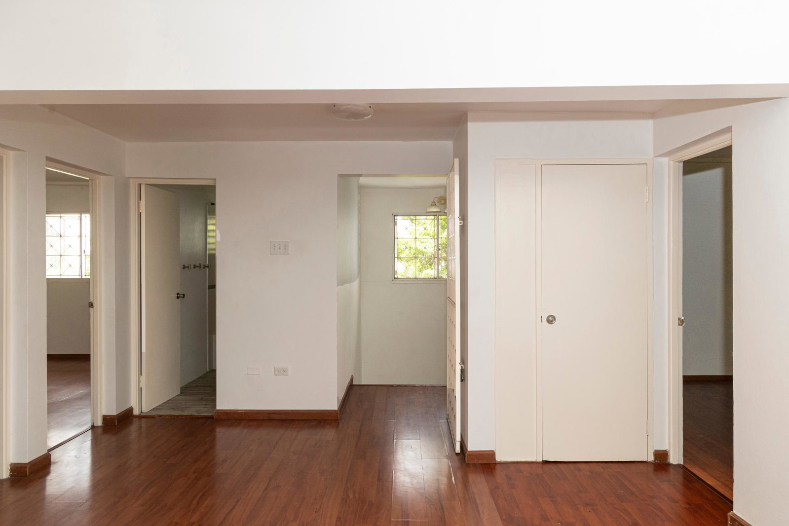 Tenth image of 3-2a Farringdon Estate Homes in Kingston 6, St. Andrew, Jamaica - property is For Rent