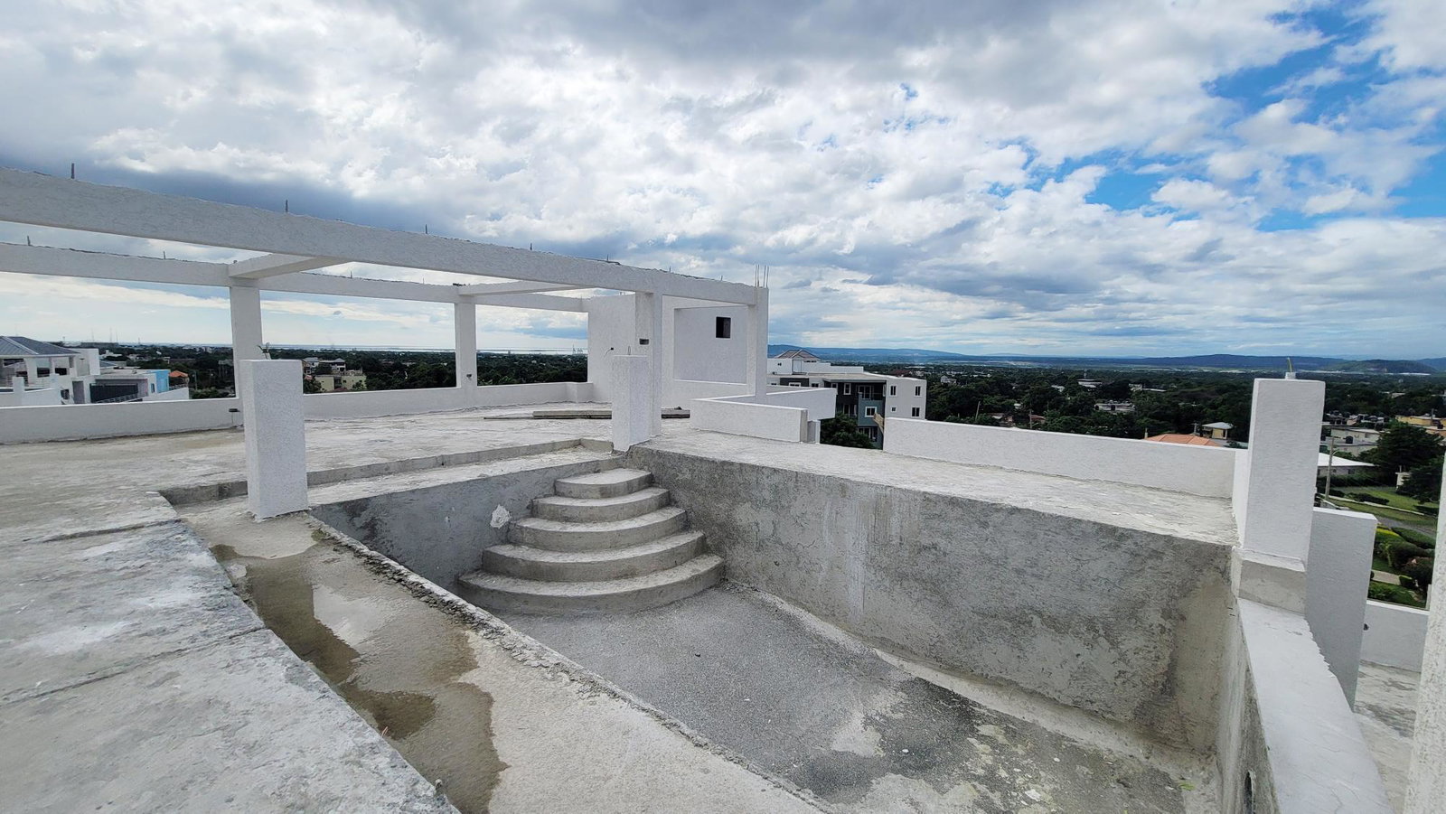 Fourth image of 10 Merrivale Close in Kingston 8, St. Andrew, Jamaica - property is For Sale