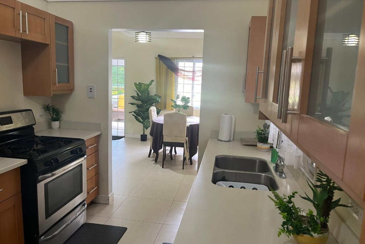 Fourteenth image of Richmond, st Ann in Richmond, St. Ann, Jamaica - property is For Rent