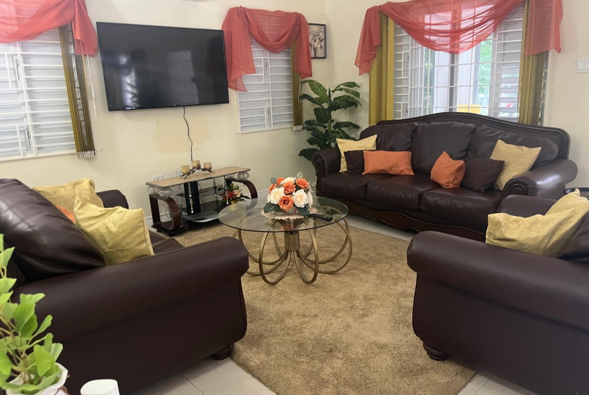 Tenth image of Richmond, st Ann in Richmond, St. Ann, Jamaica - property is For Rent