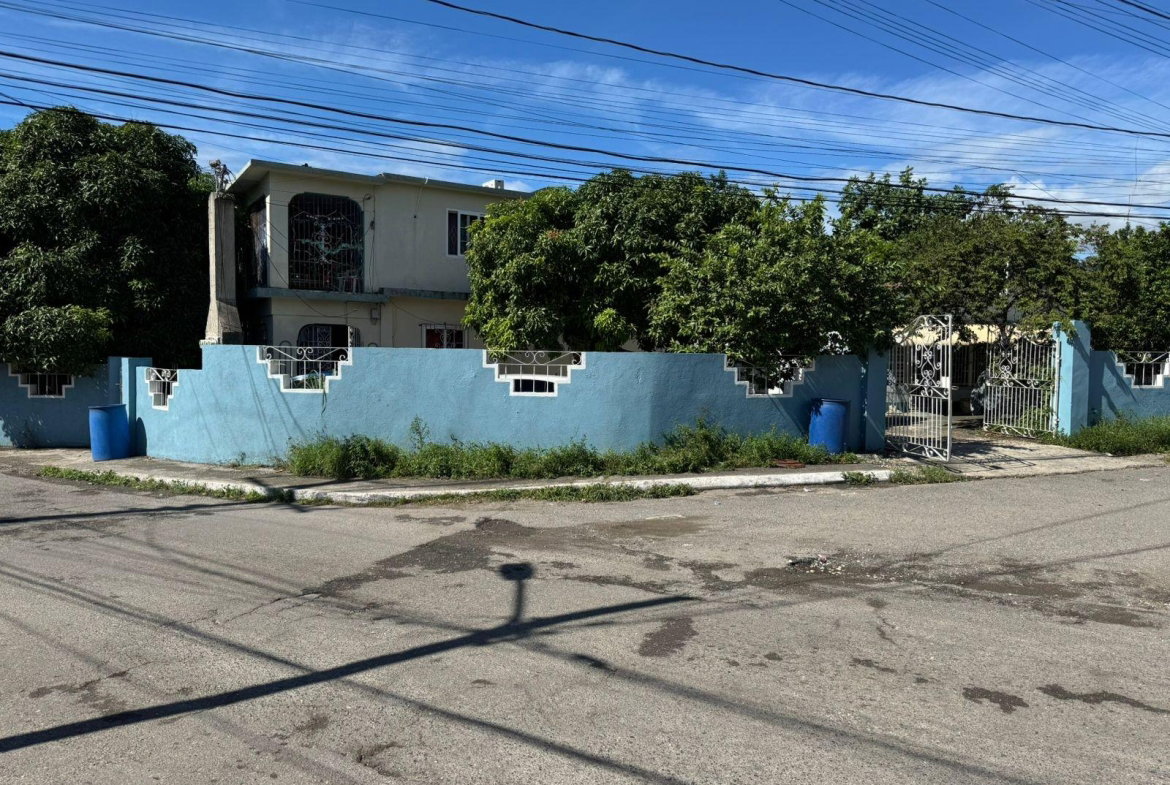 First image of 6a White Hall Ave in Kingston 19, St. Andrew, Jamaica - property is For Sale