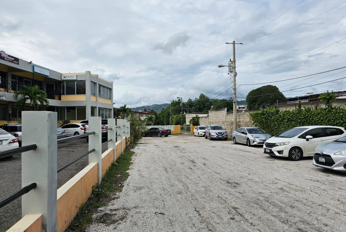 Second image of 10a-121 1/2 Constant Spring Road in Kingston 8, St. Andrew, Jamaica - property is For Sale