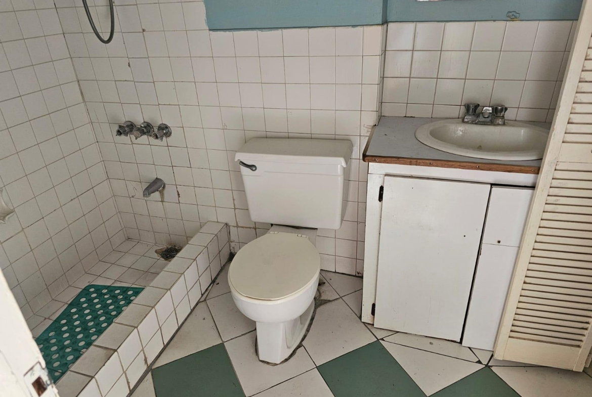 Fifteenth image of 10a-121 1/2 Constant Spring Road in Kingston 8, St. Andrew, Jamaica - property is For Sale