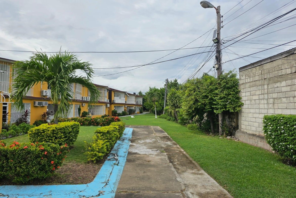 Fifth image of 10a-121 1/2 Constant Spring Road in Kingston 8, St. Andrew, Jamaica - property is For Sale
