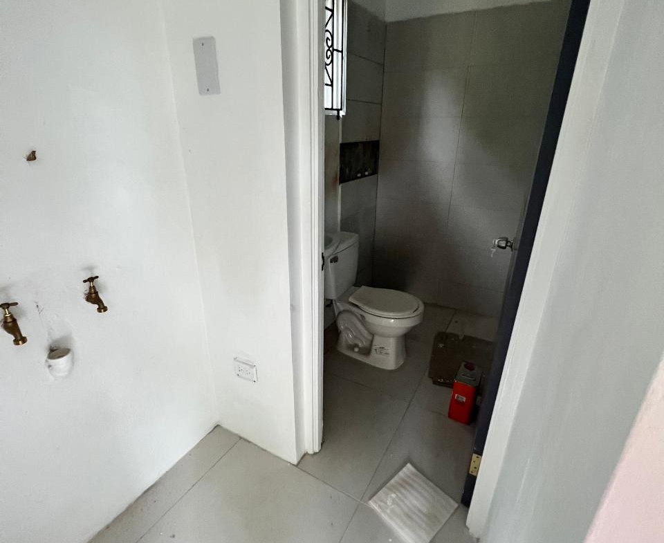 Eleventh image of 385 Porto Bello in Porto Bello, St. James, Jamaica - property is For Rent