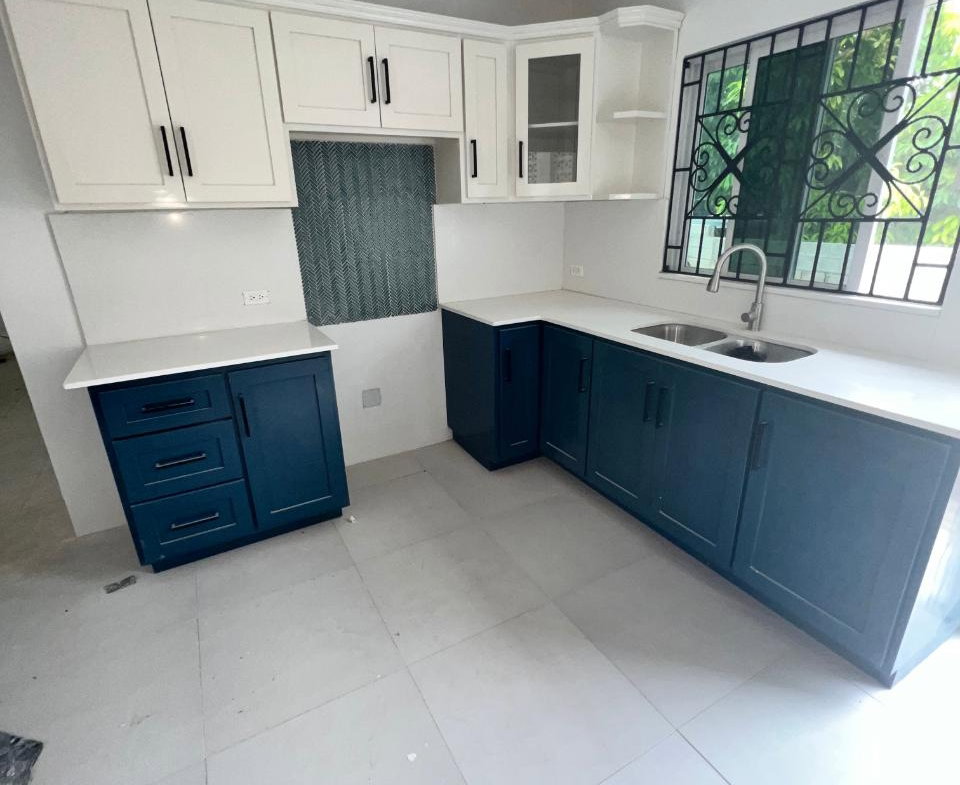 Fourth image of 385 Porto Bello in Porto Bello, St. James, Jamaica - property is For Rent