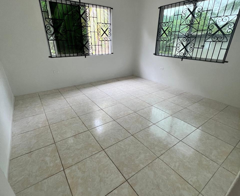 Tenth image of 385 Porto Bello in Porto Bello, St. James, Jamaica - property is For Rent
