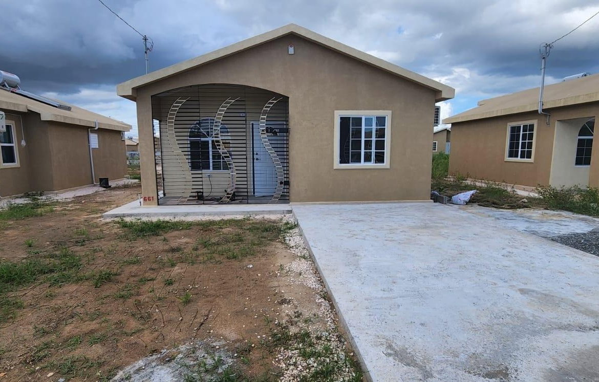 First image of 661-661 Phoenix Park Village 2, p in Phoenix Park, St. Catherine, Jamaica - property is For Rent